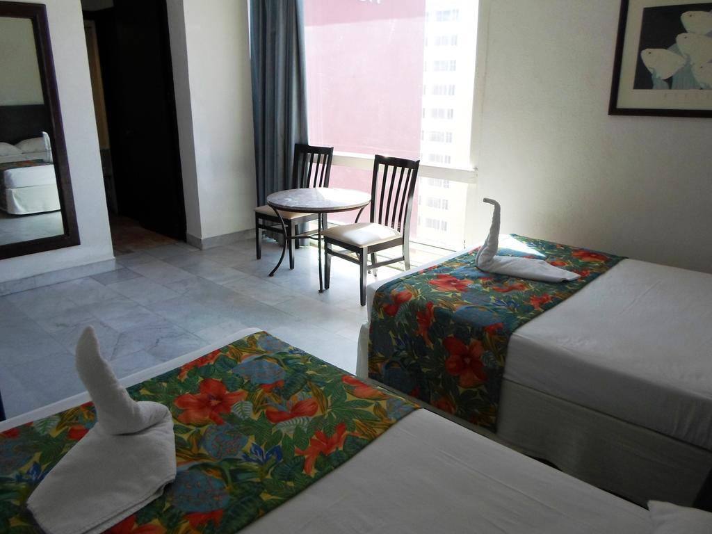 El Presidente Acapulco Hotel Стая снимка